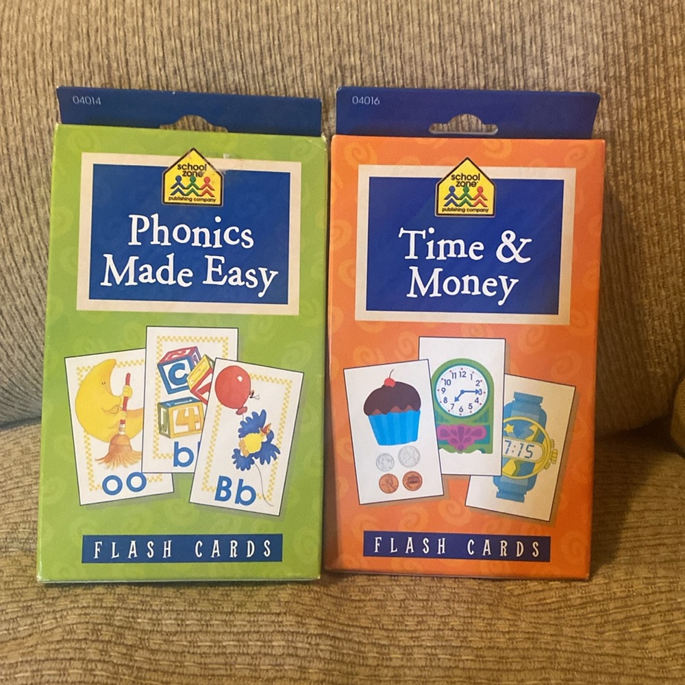 📕 NWT 2 Pack School Zone Flash Cards Set - Phonics/ Time & Money